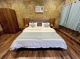 Bamboo Garden Cottages and Cafe