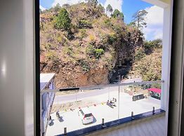 Hotel Hill River View Resort