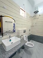 Hotel Hill River View Resort