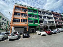 CheckInn Express Kuching