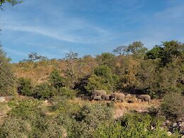 Motswari African Retreat & Walking Safaris by Newmark