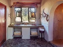 Motswari African Retreat & Walking Safaris by Newmark