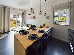 Gdańsk Apartment With Terrace by Renters