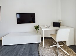 Gdańsk Apartment With Terrace by Renters