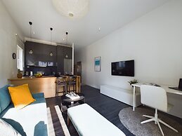 Gdańsk Apartment With Terrace by Renters