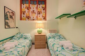 Rosemary Trilo 6 200 mt From sea