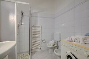 Rosemary Trilo 6 200 mt From sea