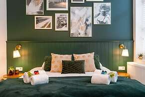 Art Deco Style Studio in the Heart of Bruges