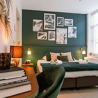 Art Deco Style Studio in the Heart of Bruges