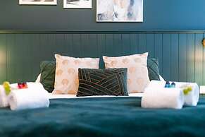 Art Deco Style Studio in the Heart of Bruges