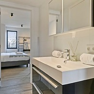 Spacious 3 Bedroom Apartment With Private Garage