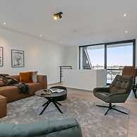 Spacious 3 Bedroom Apartment With Private Garage