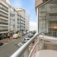 Cozy Apartment With Sea-view 1 min From Beach