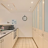 Cozy Apartment With Sea-view 1 min From Beach