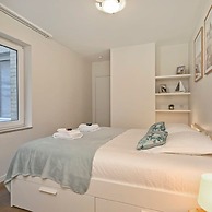 Cozy Apartment With Sea-view 1 min From Beach