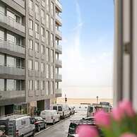 Cozy Apartment With Sea-view 1 min From Beach