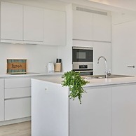 Majestic Apartment With Breathtaking Sea View