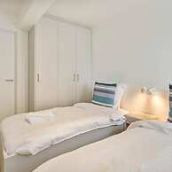 Majestic Apartment With Breathtaking Sea View