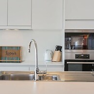 Majestic Apartment With Breathtaking Sea View