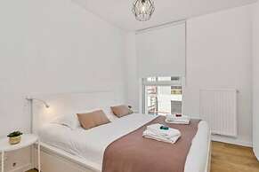 New Apartment Near the Beach With Stunning Seaview