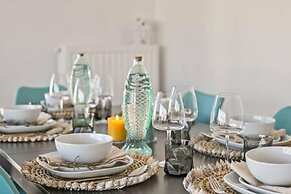 New Apartment Near the Beach With Stunning Seaview