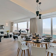 Panoramic Seaview Apartment in t Zoute