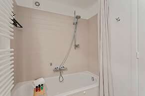 Panoramic Seaview Apartment in t Zoute