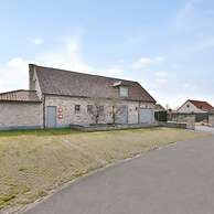 Spectacular Holiday-villa With Lounge-area and bar