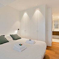 Majestic new Penthouse With 2 Parkings