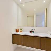 Majestic new Penthouse With 2 Parkings