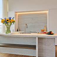 Majestic new Penthouse With 2 Parkings