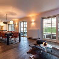 Huswell - Fabulous House for 8 People With Sunny Garden