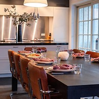 Huswell - Fabulous House for 8 People With Sunny Garden