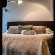 Huswell - Fabulous House for 8 People With Sunny Garden