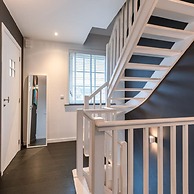 Huswell - Fabulous House for 8 People With Sunny Garden