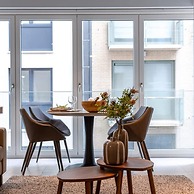 Comfortable 2 Bedroom Apartment With Sea-view