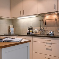 Comfortable 2 Bedroom Apartment With Sea-view