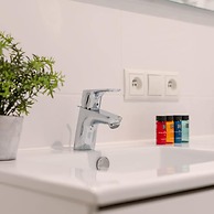 Comfortable 2 Bedroom Apartment With Sea-view