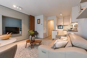 Comfortable 2 Bedroom Apartment With Sea-view
