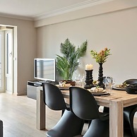 Stunning Modern Sea-view Apartment in Duinbergen