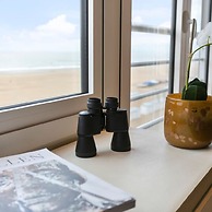 Stunning Modern Sea-view Apartment in Duinbergen