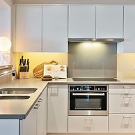 Stunning Modern Sea-view Apartment in Duinbergen