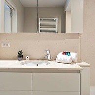 Stunning Modern Sea-view Apartment in Duinbergen