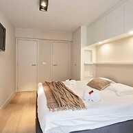 Stunning Modern Sea-view Apartment in Duinbergen