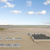 Beautiful Studio With Stunning Seaview and Terrace