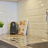 Beautiful Studio With Stunning Seaview and Terrace