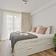 Stunning Modern Apartment With Large Terrace