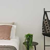 Stunning Modern Apartment With Large Terrace