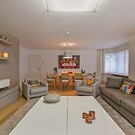 Apartment With Parking at 100 Meters From Beach