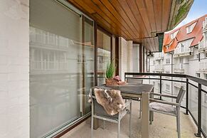 Apartment With Parking at 100 Meters From Beach